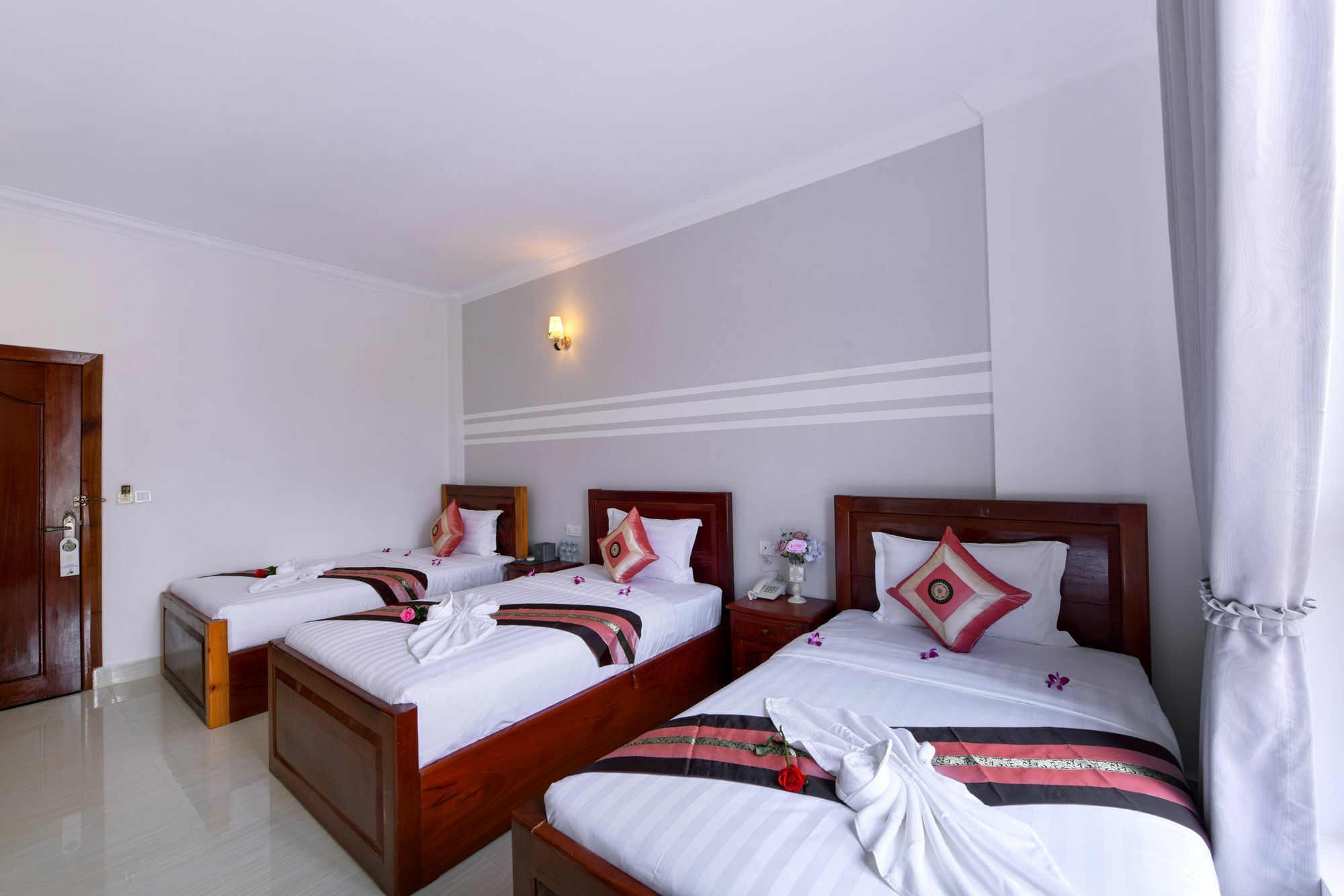 Sky Palace Boutique Hotel Battambang Extérieur photo