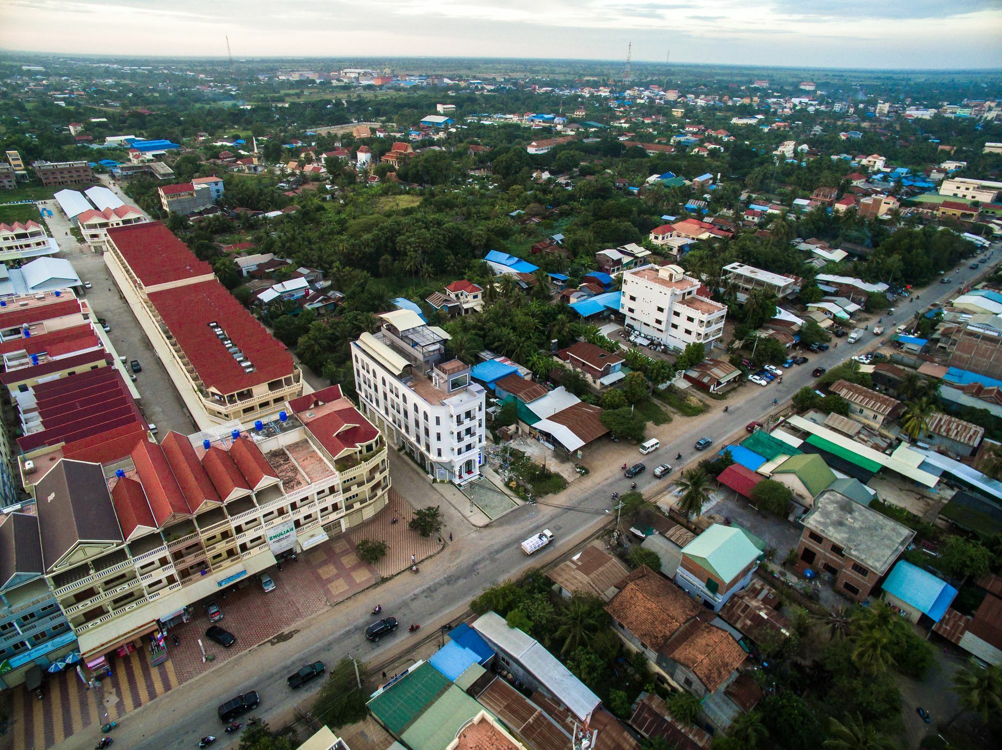 Sky Palace Boutique Hotel Battambang Extérieur photo